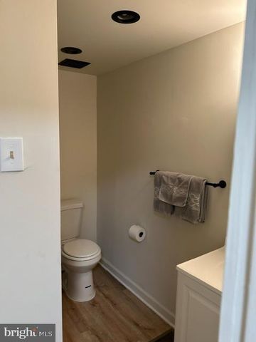 19 LA CASCATA TNHS, Clementon, NJ 08021