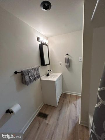 19 LA CASCATA TNHS, Clementon, NJ 08021