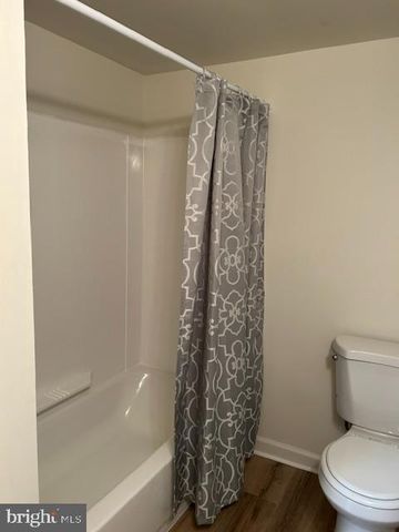 19 LA CASCATA TNHS, Clementon, NJ 08021