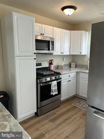 19 LA CASCATA TNHS, Clementon, NJ 08021