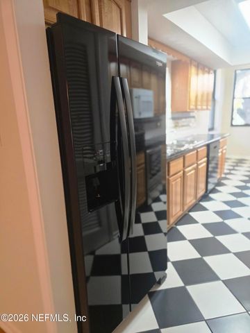 1810 SEVILLA Boulevard 311, Atlantic Beach, FL 32233