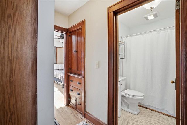 117 Harrison AVENUE, Waukesha, WI 53186