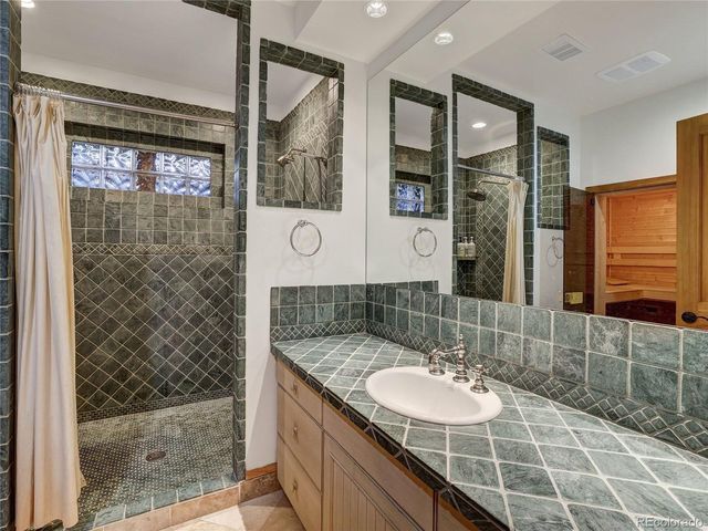 840 Penstemon Rd, Dillon, CO 80435