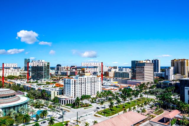 630 S Sapodilla Avenue 218, West Palm Beach, FL 33401