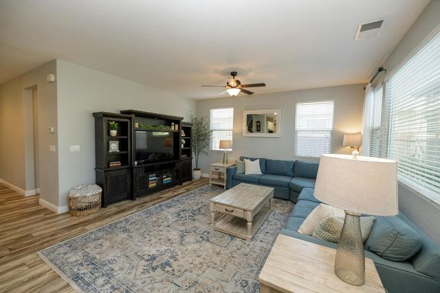 5224 Davina Way, Keyes, CA 95328