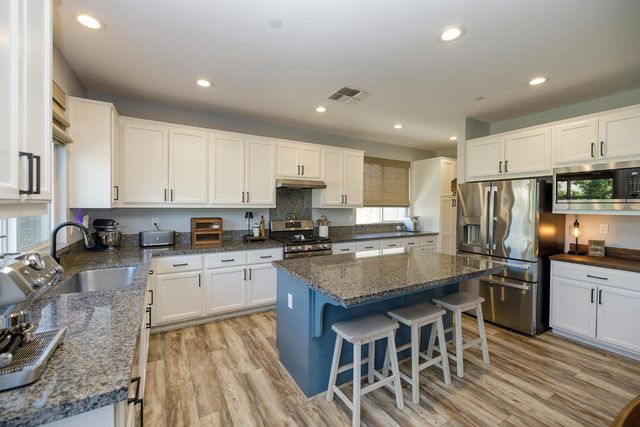 5224 Davina Way, Keyes, CA 95328