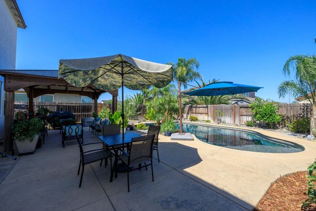 5224 Davina Way, Keyes, CA 95328