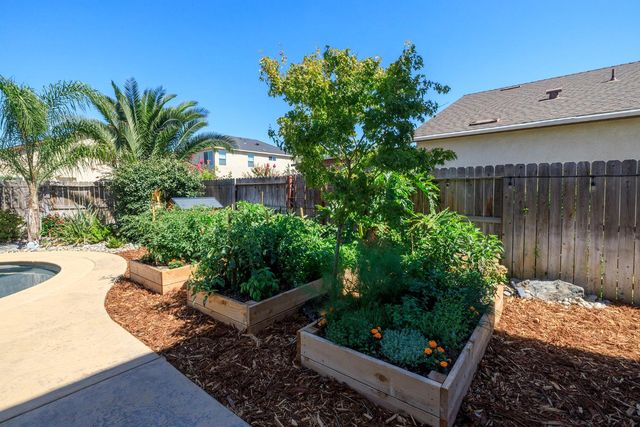 5224 Davina Way, Keyes, CA 95328