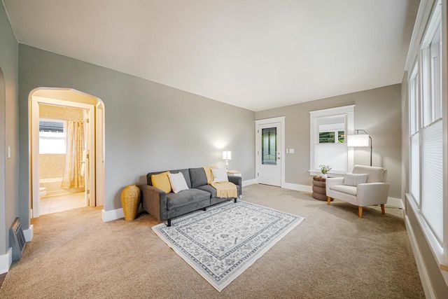 703 N SAWYER STREET, Oshkosh, WI 54902