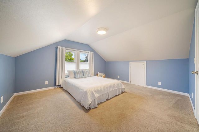 703 N SAWYER STREET, Oshkosh, WI 54902