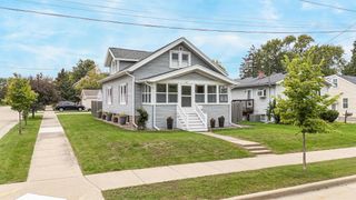 703 N SAWYER STREET, Oshkosh, WI 54902