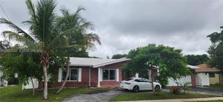 5260 SW 9th Street, Plantation, FL 33317