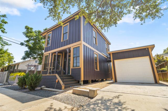 1311 37th Street, Galveston, TX 77550