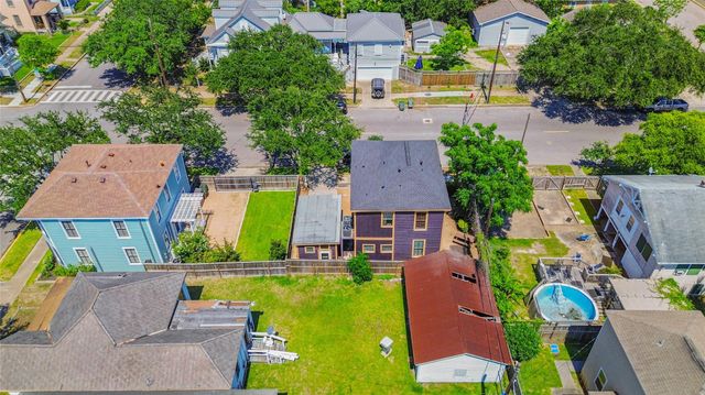 1311 37th Street, Galveston, TX 77550