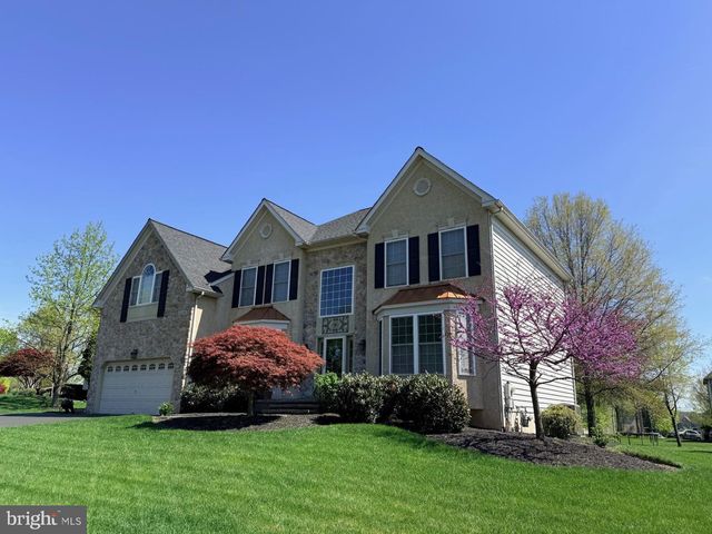 2559 CRESTLINE DR, Lansdale, PA 19446