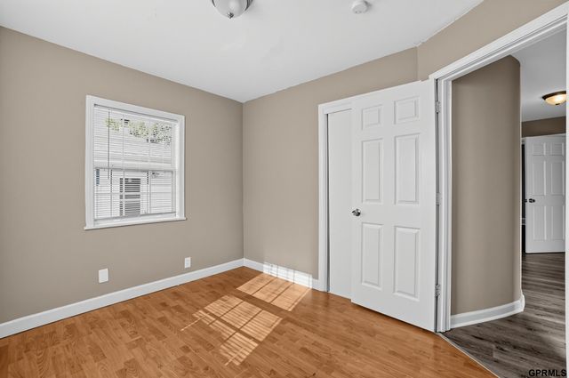 6336 N 34Th Street, Omaha, NE 68111