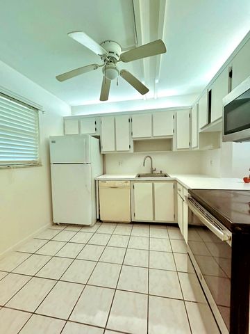2960 Riverside Drive 113-2, Coral Springs, FL 33065