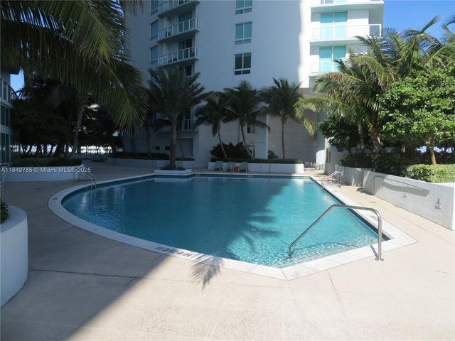 1900 N Bayshore Dr 2316, Miami, FL 33132