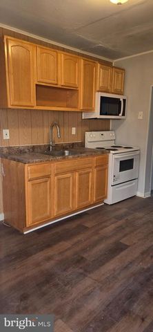 1609 S LECOUNT ST, Philadelphia, PA 19145