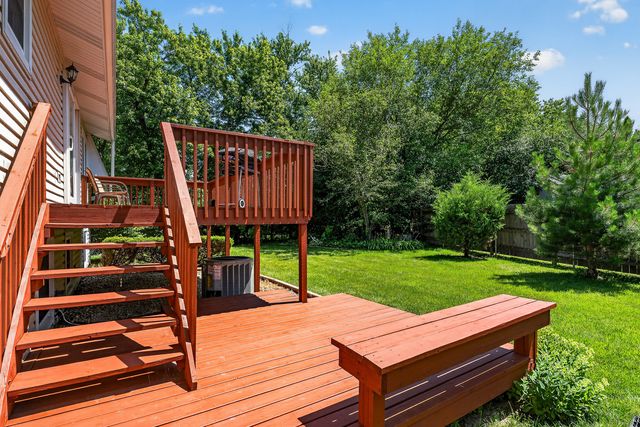4 Devon Court, Bolingbrook, IL 60440