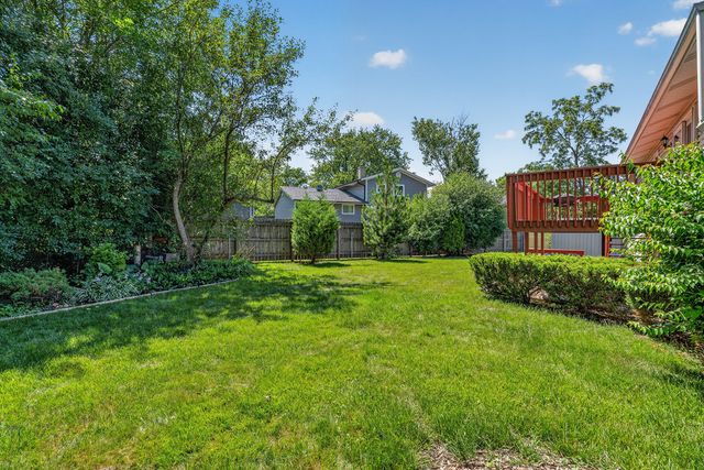 4 Devon Court, Bolingbrook, IL 60440