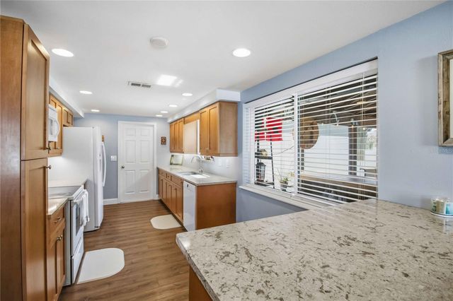 7804 54TH COURT E, Palmetto, FL 34221