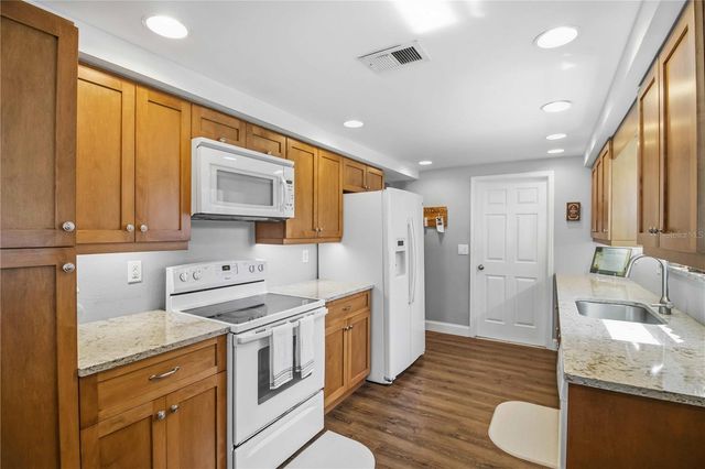 7804 54TH COURT E, Palmetto, FL 34221