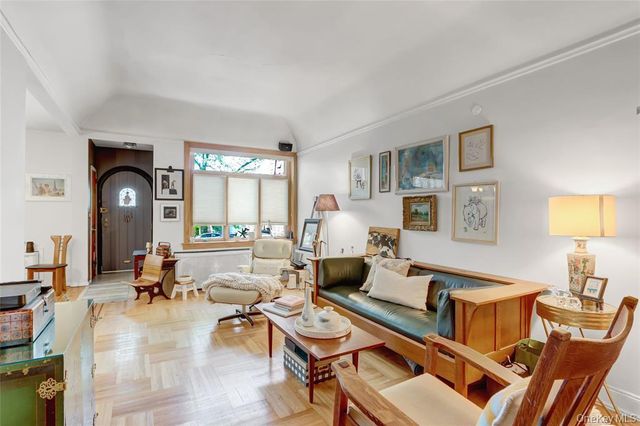 4409 Bedford Avenue, Brooklyn, NY 11229