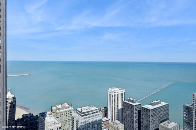 180 E PEARSON Street 4801, Chicago, IL 60611