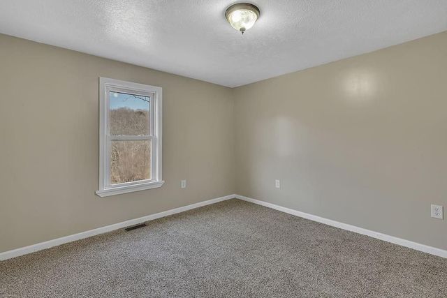 589 Pine Run Rd, New Sewickley Twp, PA 15042