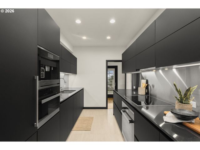 3362 Sw FAIRMOUNT Blvd, Portland, OR 97239