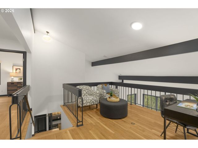 3362 Sw FAIRMOUNT Blvd, Portland, OR 97239