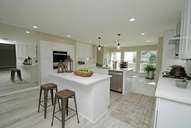 3322 Robinson Road, Missouri City, TX 77459