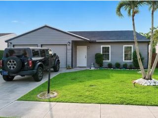 5223 W Canal Cir Circle W, Lake Worth, FL 33467