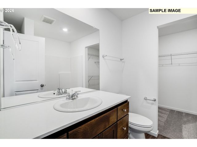 5766 Bainbridge Rd, Eugene, OR 97402