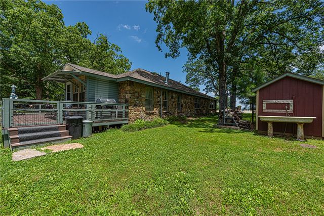 22647 N Highway 71, Winslow, AR 72959