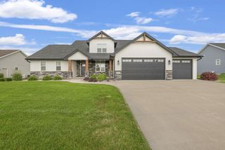 2090 MORNINGSTAR LANE, Oshkosh, WI 54904