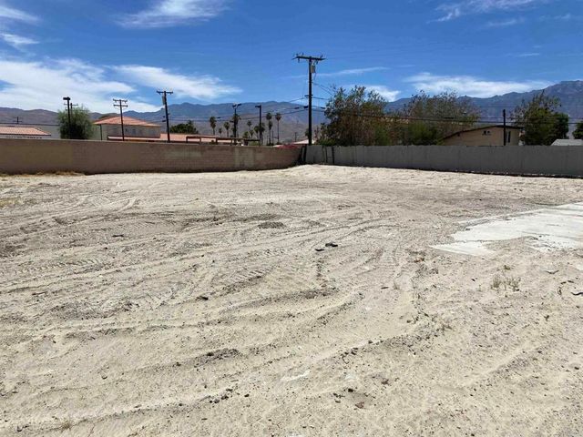 32201 Date Palm Drive, Cathedral City, CA 92234