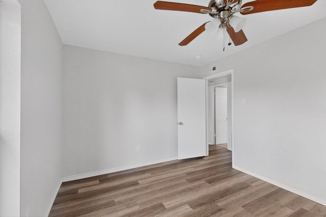 5516 Laredo Lane, Garland, TX 75043