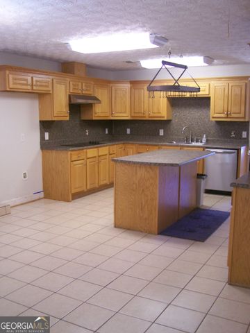 1844 Peeksville Road, Locust Grove, GA 30248