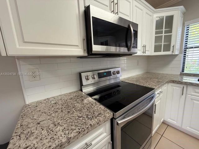 6449 NW 171st St 0, Hialeah, FL 33015