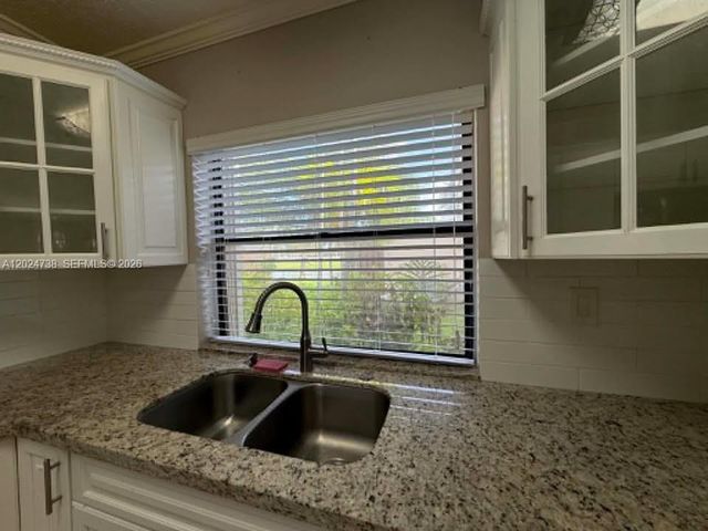 6449 NW 171st St 0, Hialeah, FL 33015