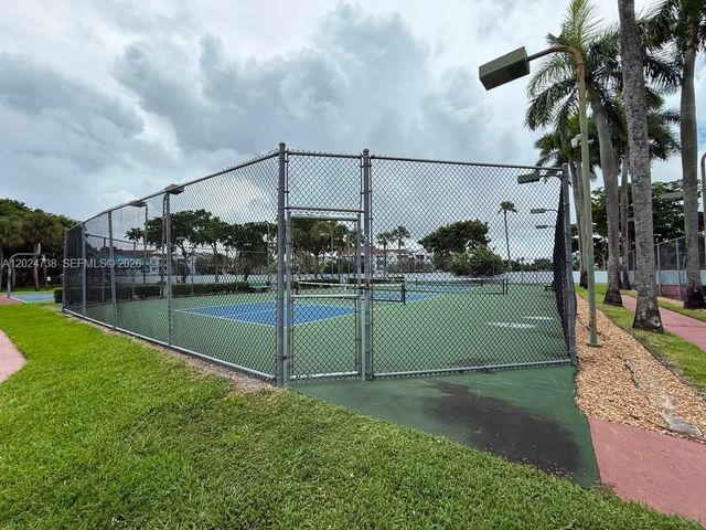 6449 NW 171st St 0, Hialeah, FL 33015