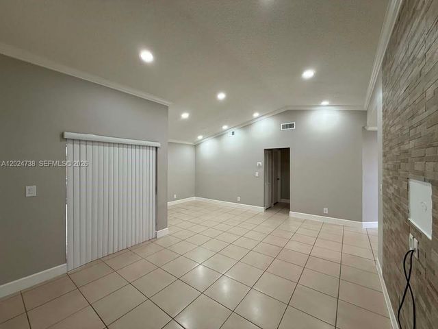 6449 NW 171st St 0, Hialeah, FL 33015