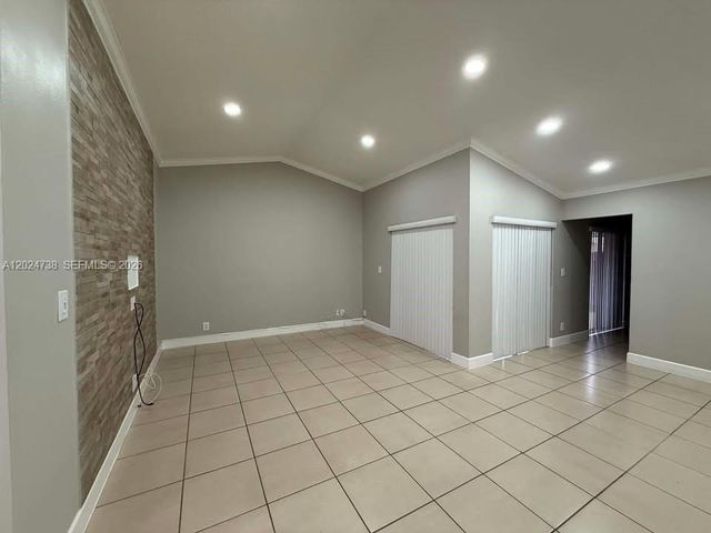 6449 NW 171st St 0, Hialeah, FL 33015