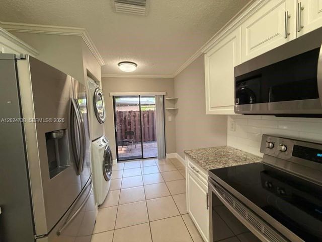 6449 NW 171st St 0, Hialeah, FL 33015