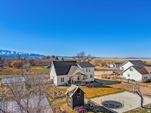 164 W 200 N, Holden, UT 84636