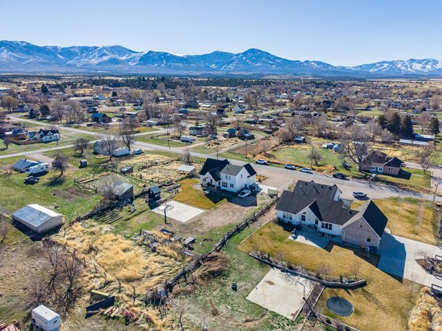 164 W 200 N, Holden, UT 84636