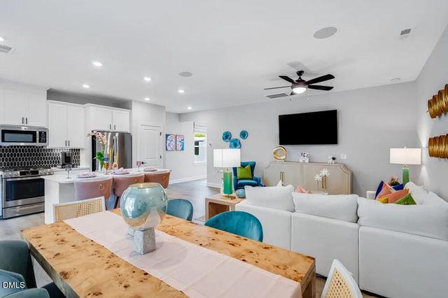 8801 Malmesbury Lane, Wake Forest, NC 27587