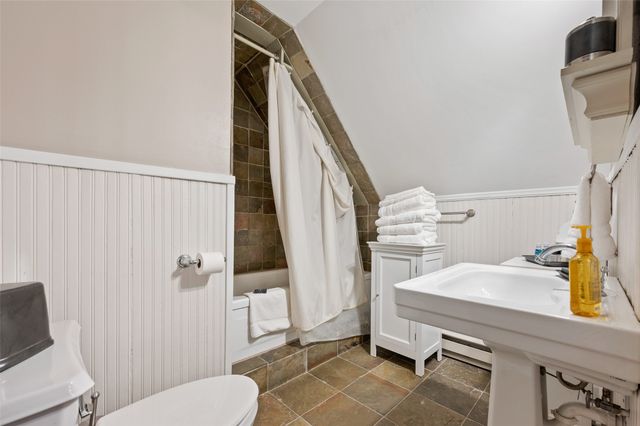 4507 Grand Avenue, Des Moines, IA 50312